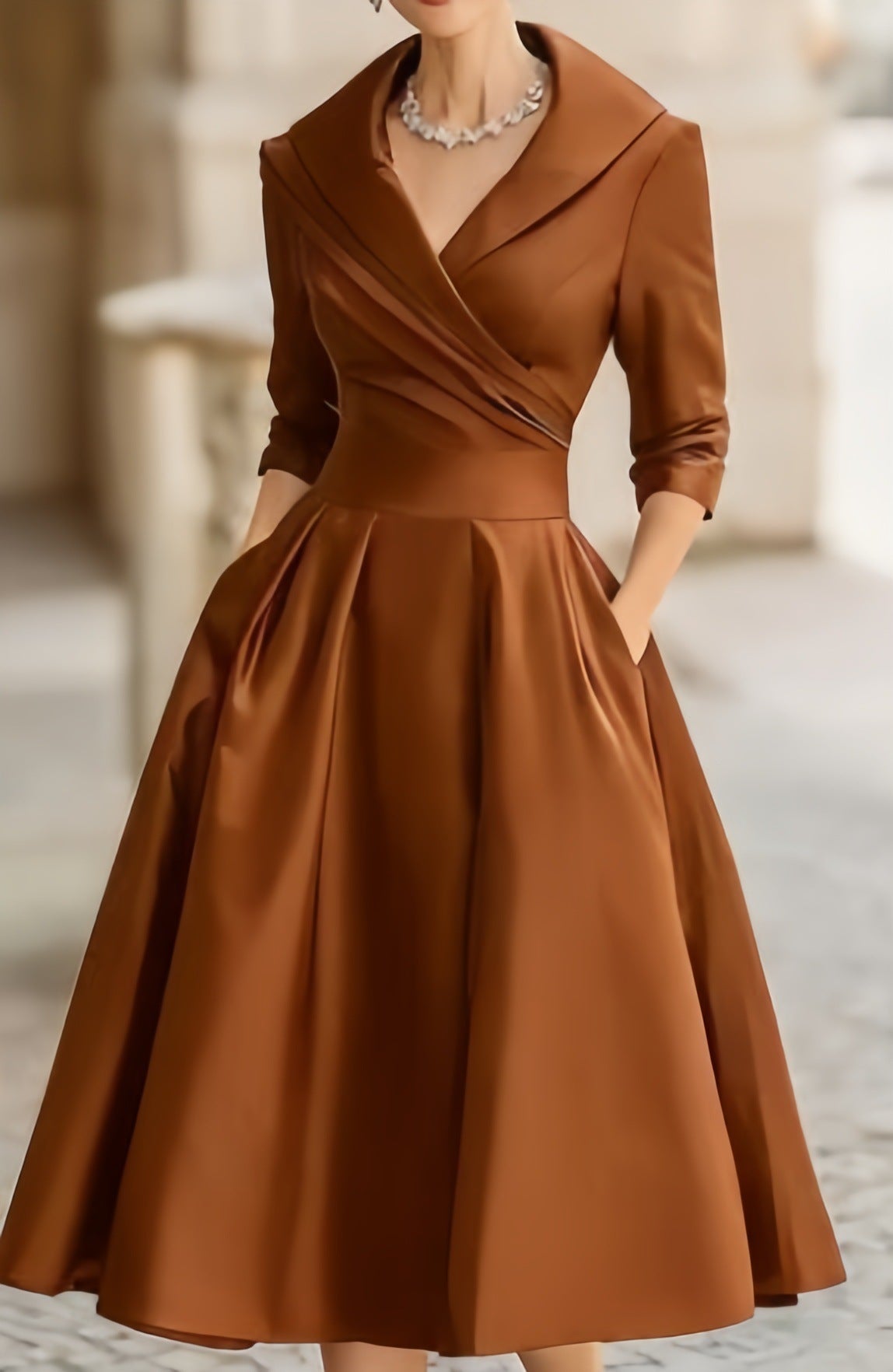Elegant Satin Waist-Cinching Long-Sleeved Long Dress