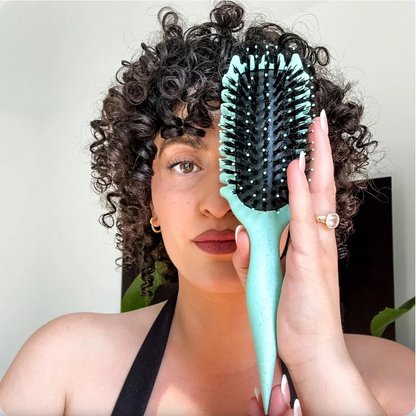 VivaCurlTM - Curl Defining Brush