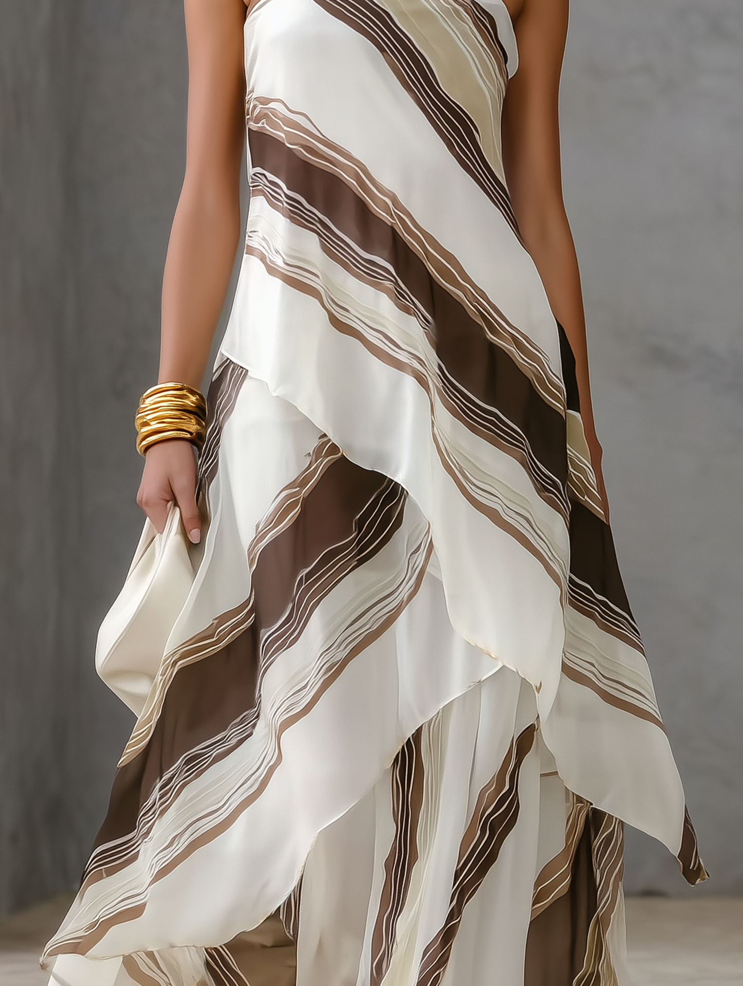Women's Casual White And Brown Striped Chiffon Strapless Sleeveless Maxi Dress