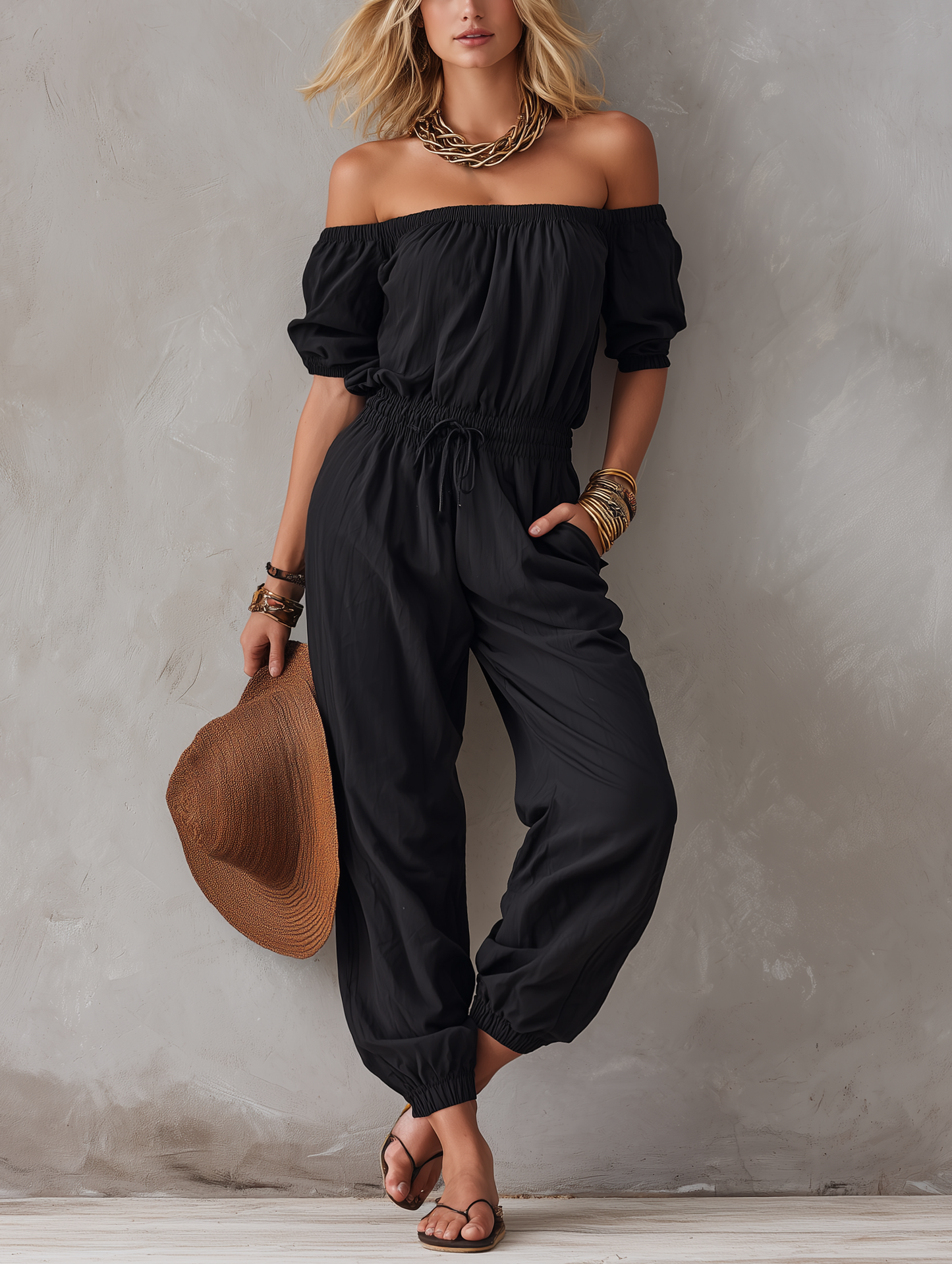 Women's Casual Black Woven Off-Shoulder Sleeveless Jumpsuit