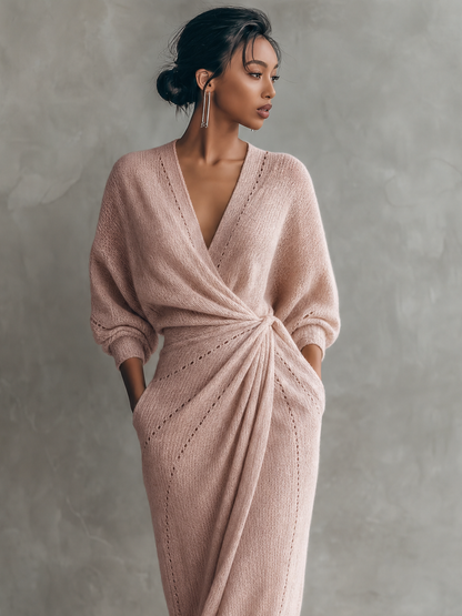 Women's Minimalist V-Neck Knitted Maxi Dress With Cinched Waist
