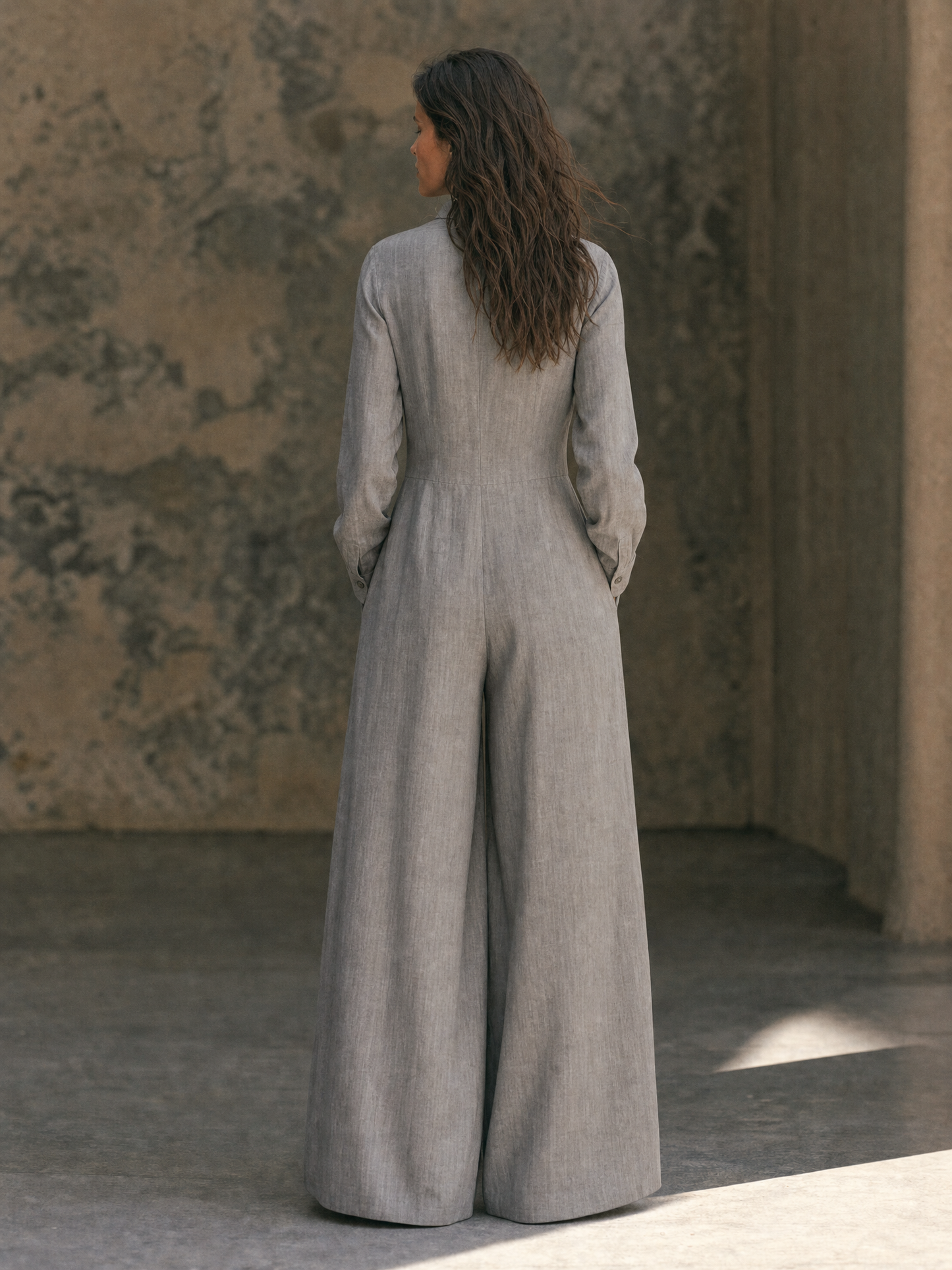 Women's Minimalist Long-Sleeve Wide-Leg Jumpsuit With Invisible Zipper
