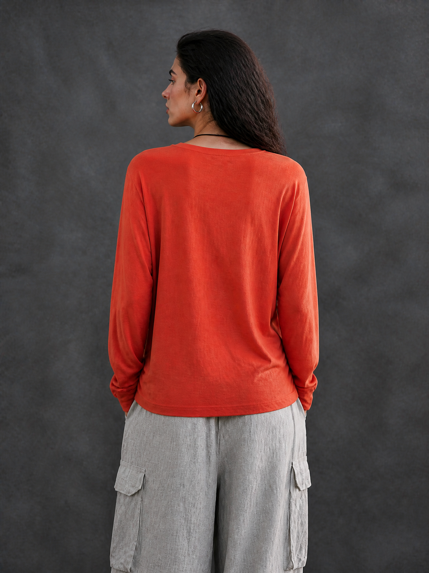 Women's Casual Cotton Blend Crewneck Pocket Long-Sleeve T-Shirt