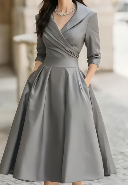 Elegant Satin Waist-Cinching Long-Sleeved Long Dress