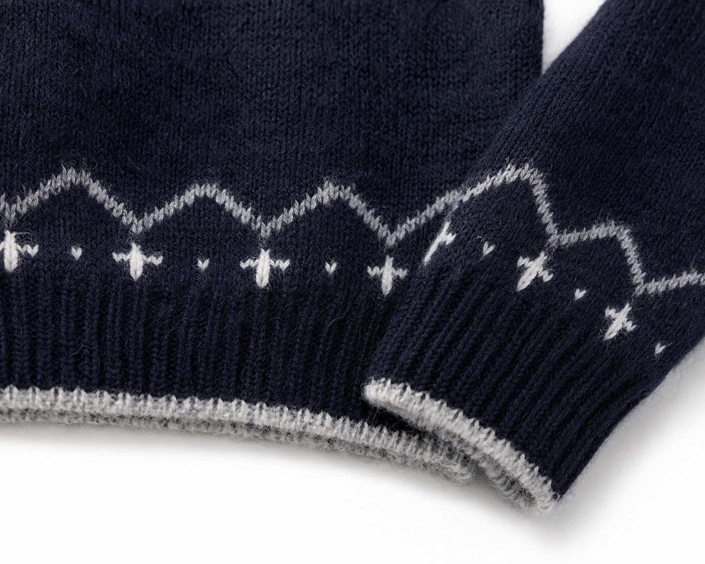 Women’s Nordic Fair Isle Wool Cardigan – Snowflake Button-Front Sweater for Early Fall