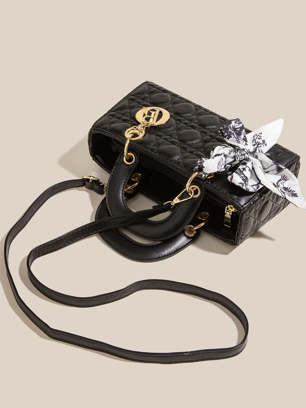 Black Diamond Silk Scarf Hand-Held Crossbody Bags