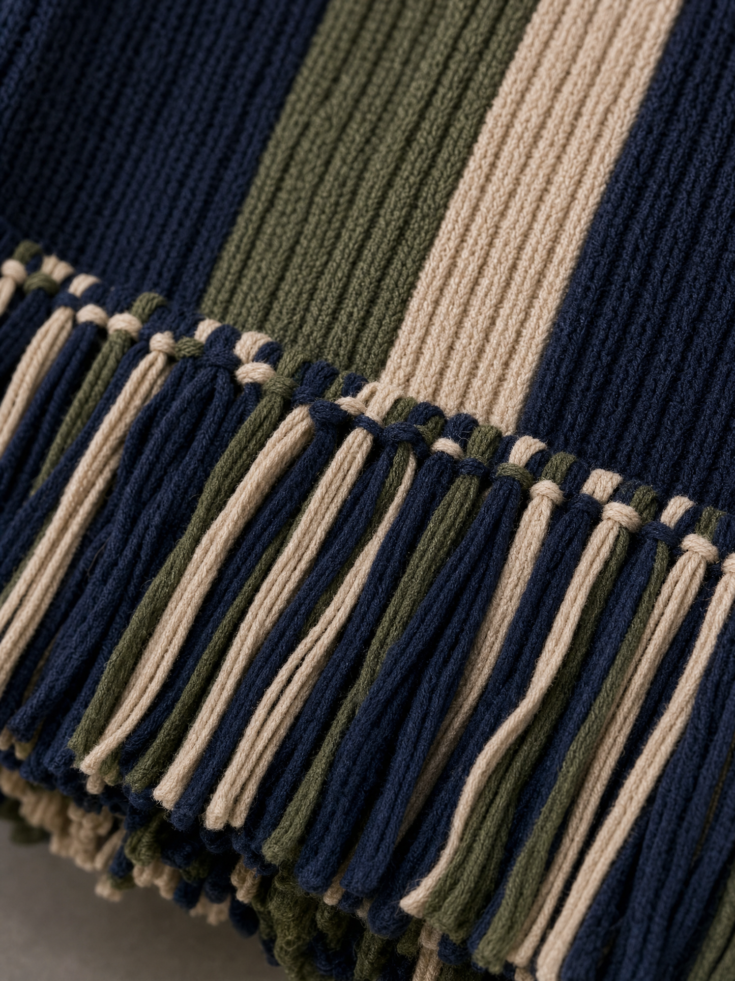Women's Minimalist Vertical-Stripe Raw-Edge Sweater