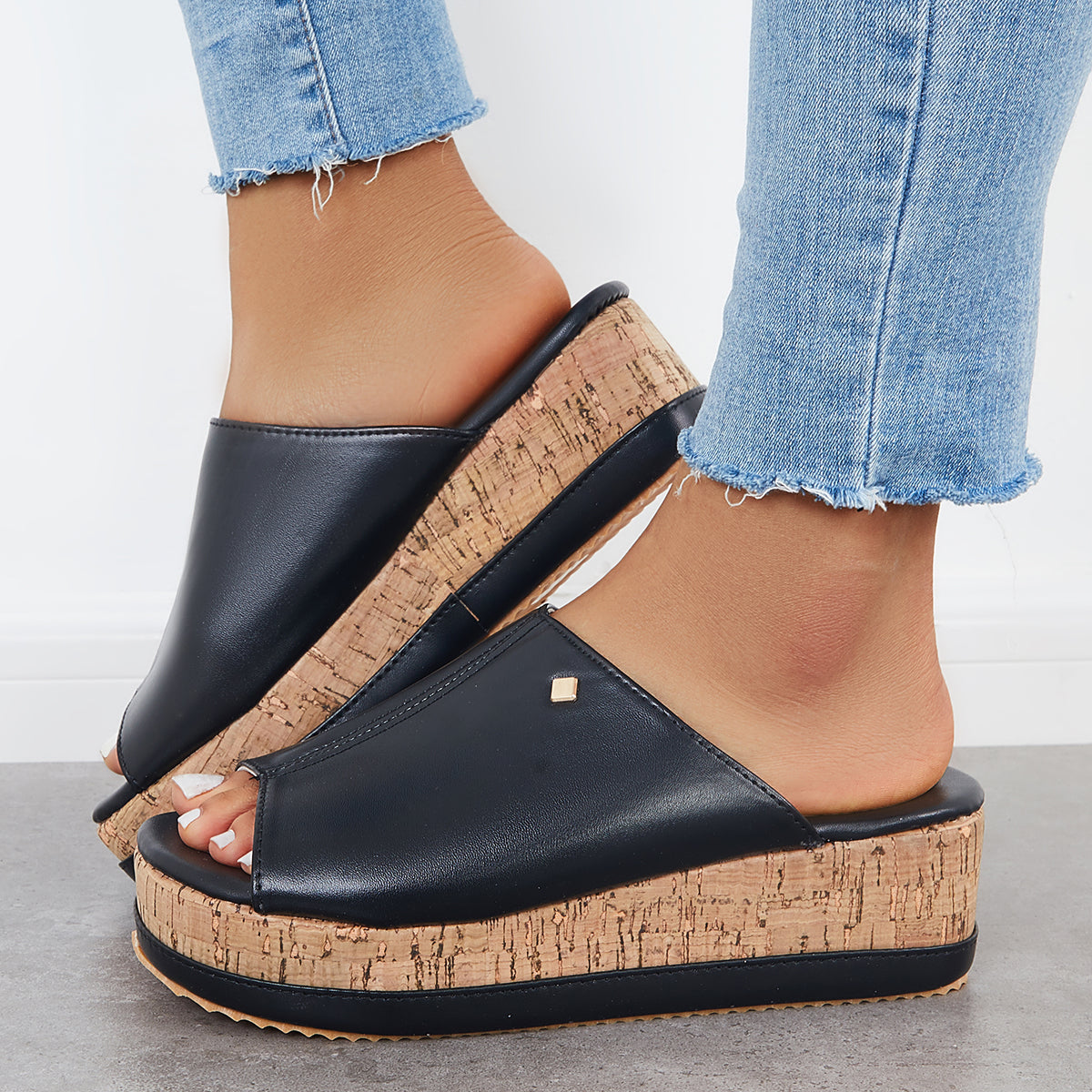Comfortable Cork Footbed Slip-on Sandals Platform Wedge Slippers