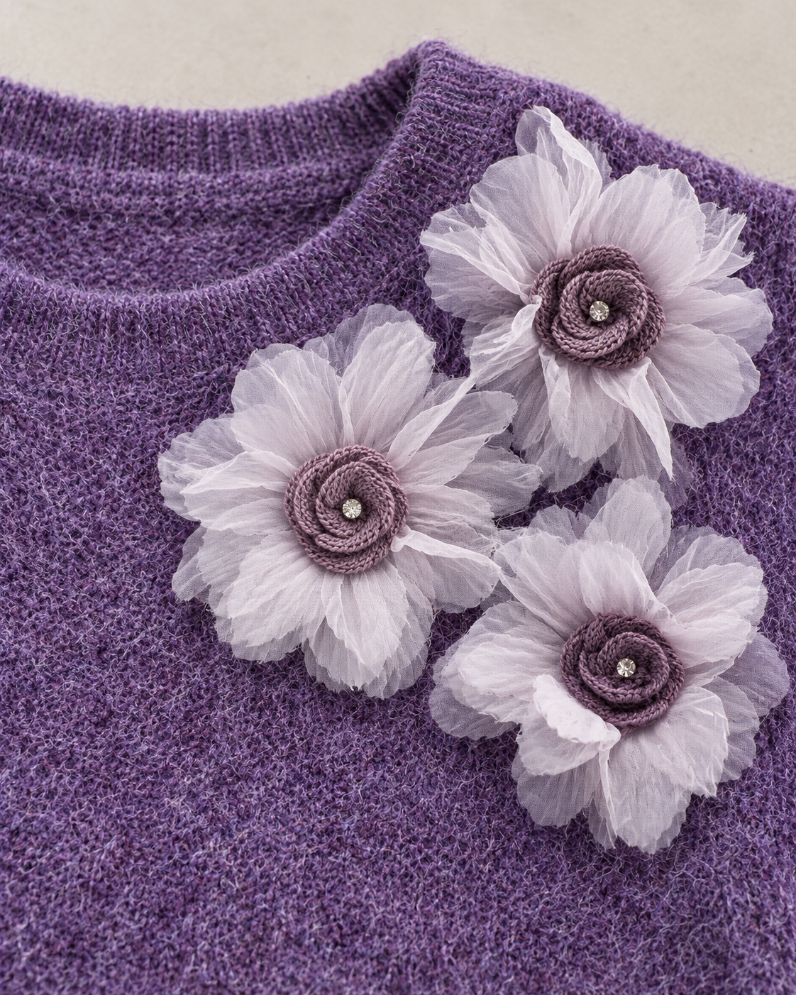 Women's Floral Wool Sweater – Flower Embellished Crewneck Knit Pullover